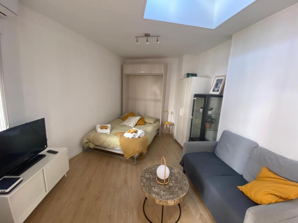Bonito Estudio Con Terraza Apartment Madrid